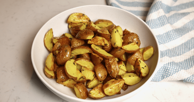 Simple Roasted Rosemary Potatoes